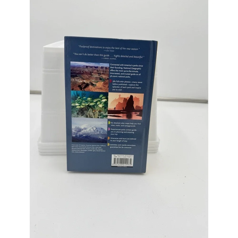 GUIDE TO NATIONAL PARKS OF THE‎ UNITED STATES by National Geographic Book
